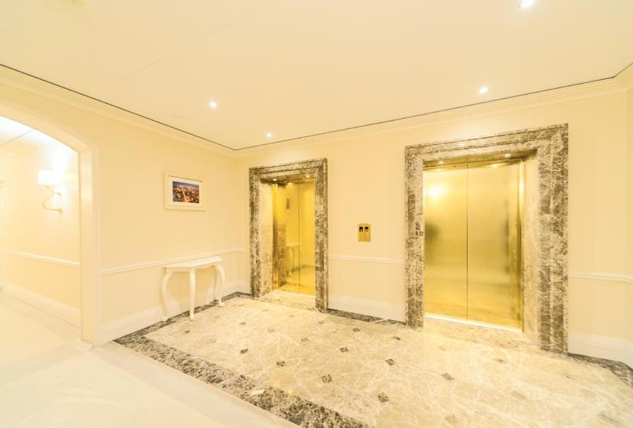 1 Room 60M2 Center Of Obolon Near River Side. 11 Floor Kiev Exterior foto